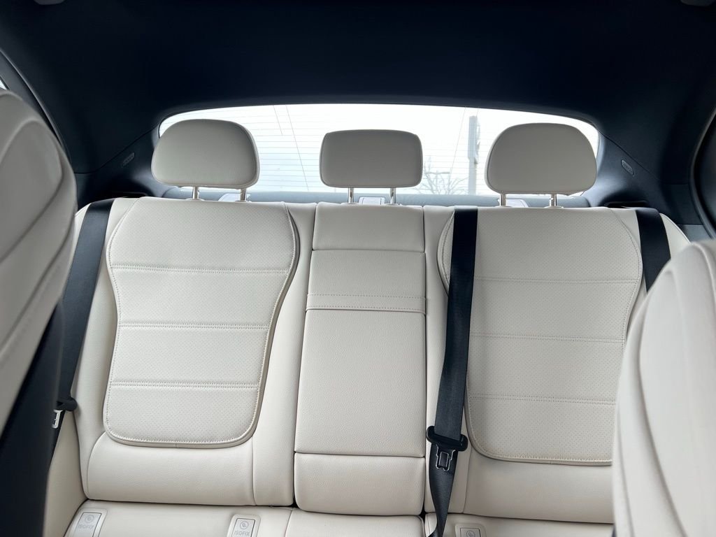 2026Mercedes-BenzC-ClassC 300