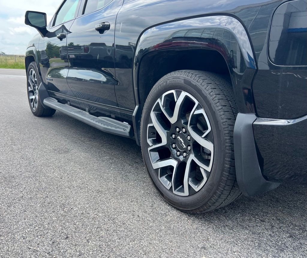 2024ChevroletSilverado EVRST