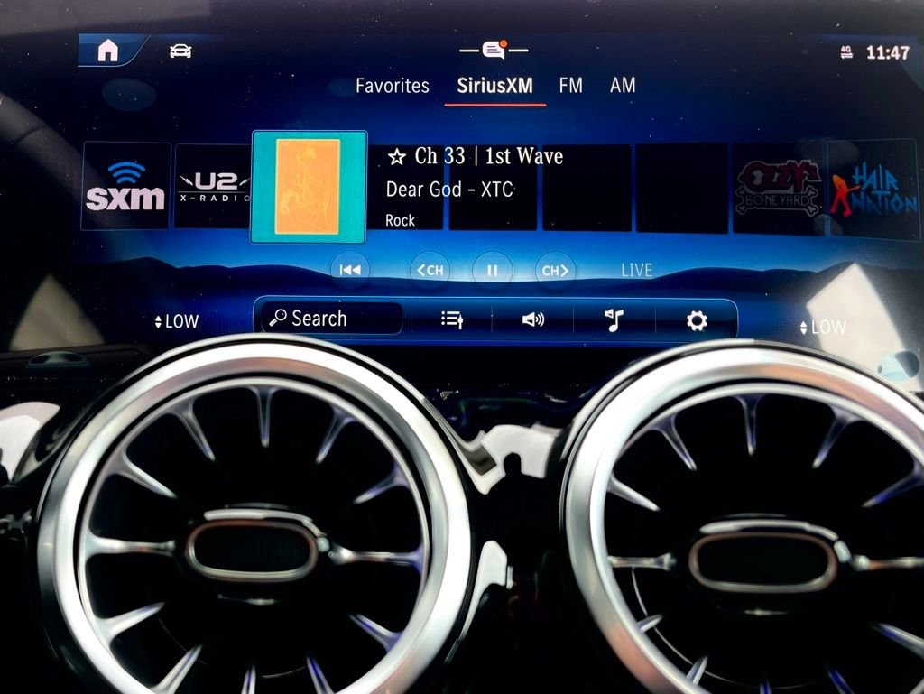 2025Mercedes-BenzGLAGLA 35 AMG