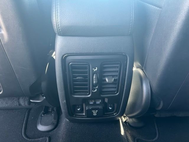 2019JeepGrand CherokeeOverland