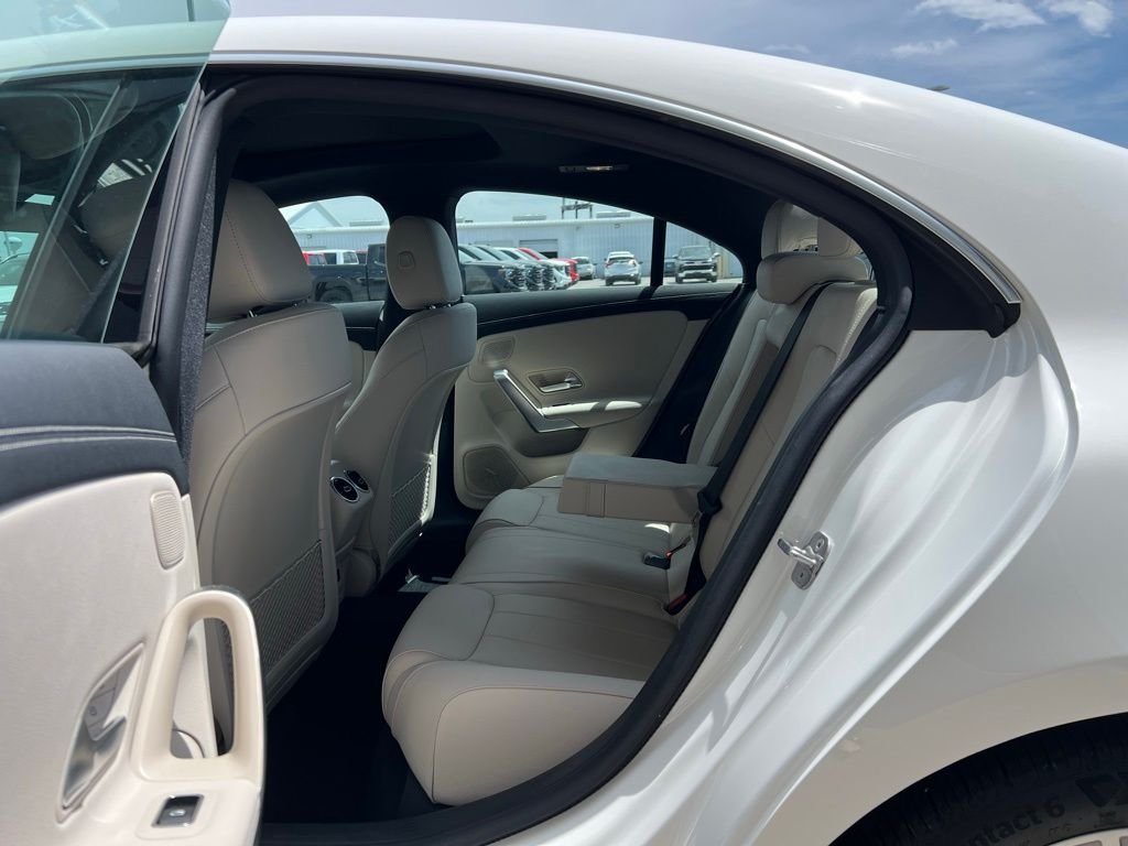 2025Mercedes-BenzCLACLA 250