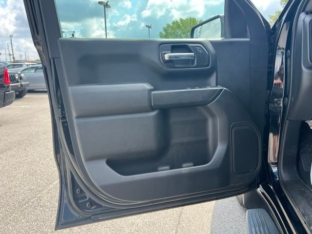 2021ChevroletSilverado 1500Custom