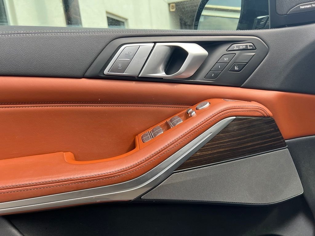 2020BMWX7xDrive40i