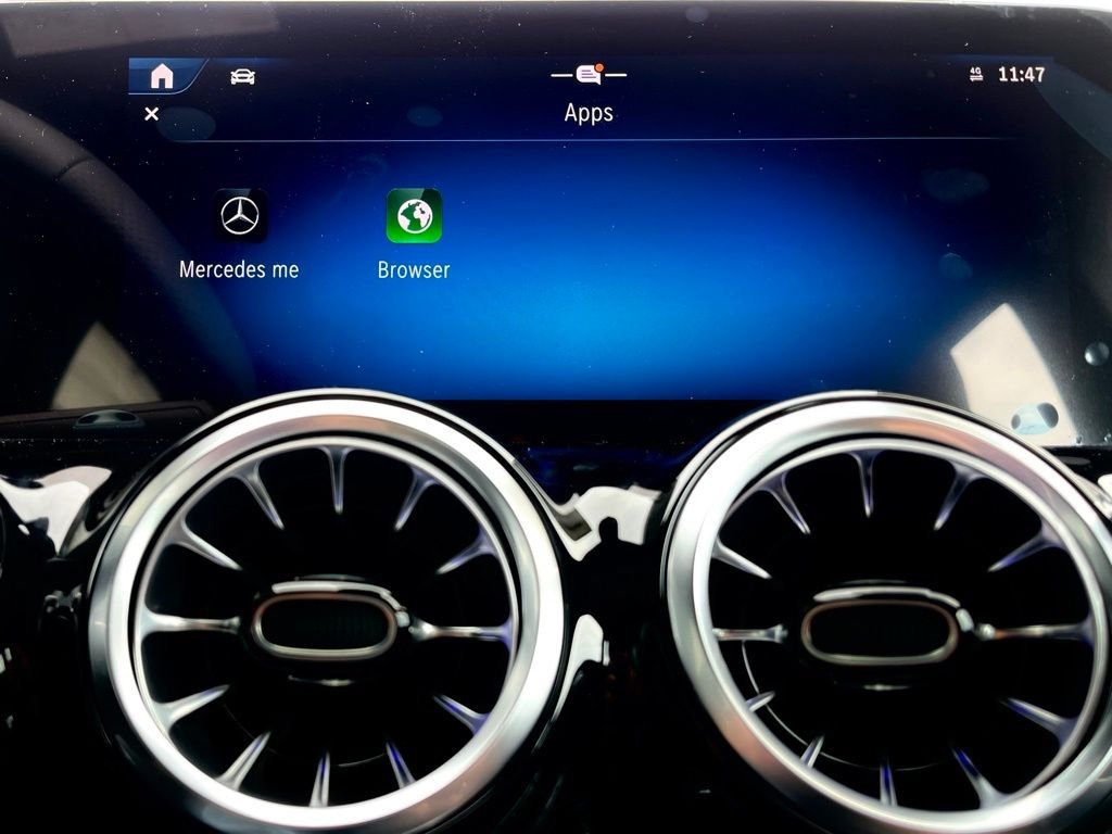 2025Mercedes-BenzGLAGLA 35 AMG