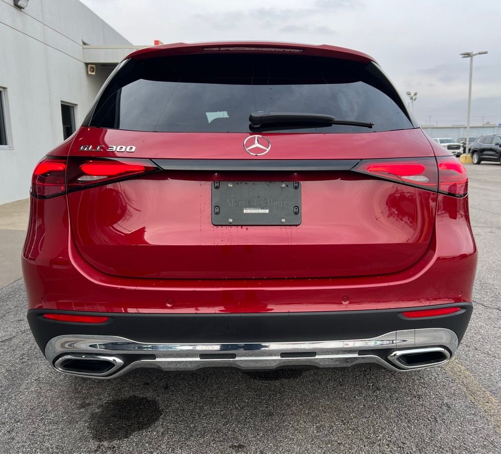 2026Mercedes-BenzGLCGLC 300