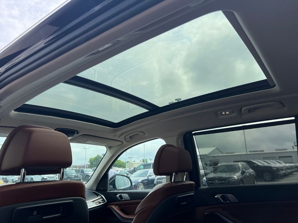 2020BMWX7xDrive40i