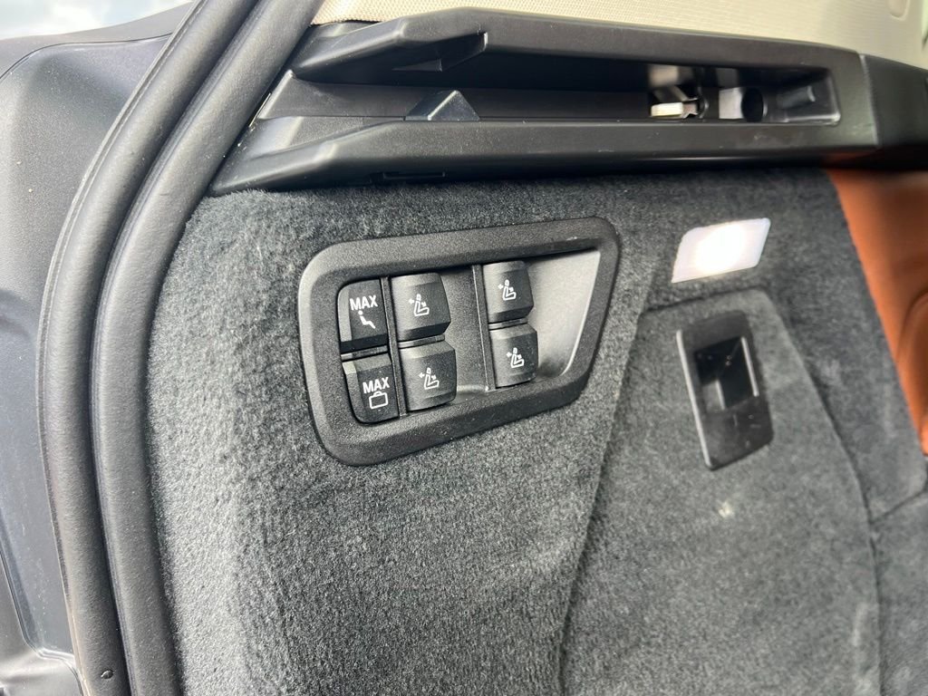 2020BMWX7xDrive40i