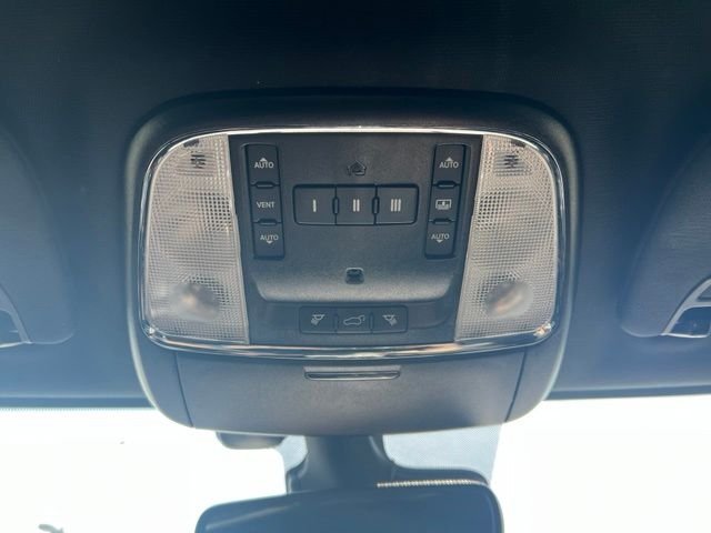 2019JeepGrand CherokeeOverland