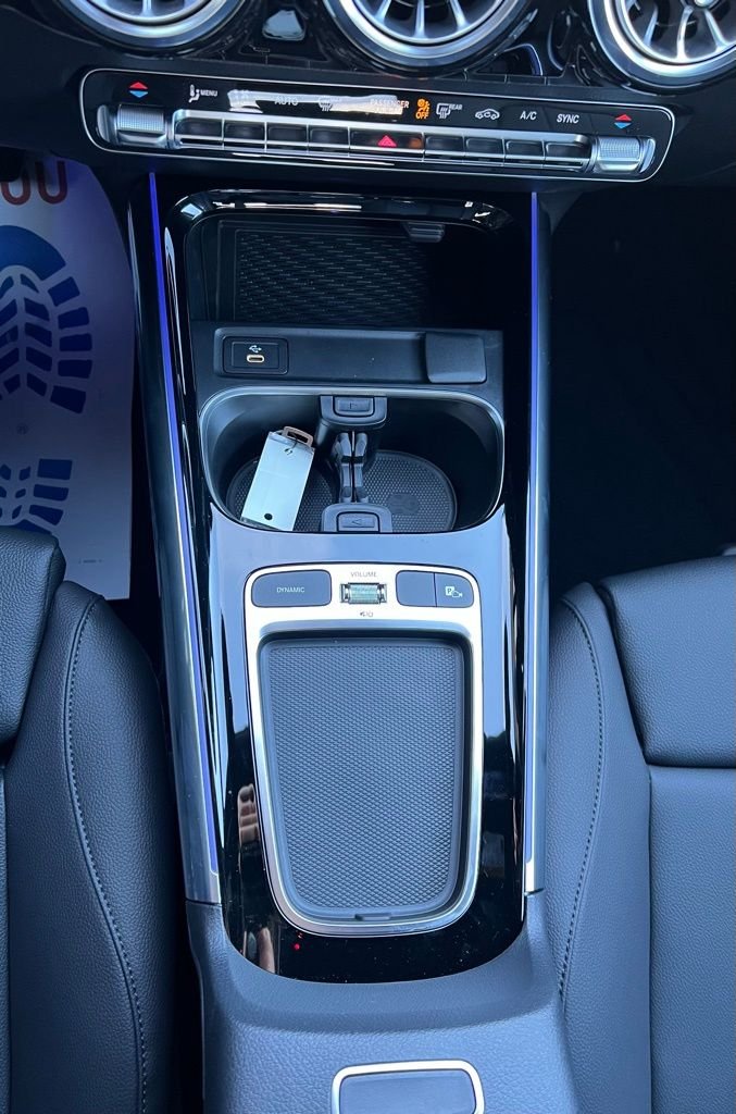 2026Mercedes-BenzGLAGLA 250