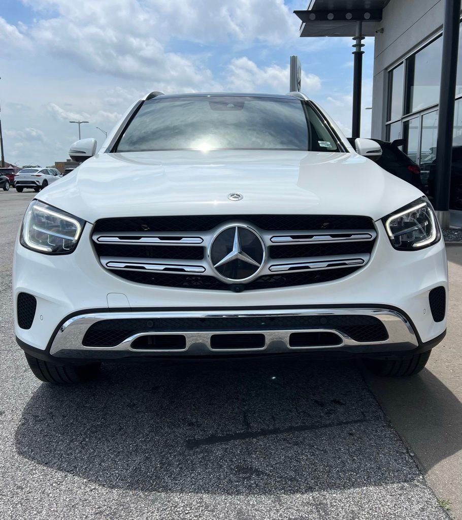 2022Mercedes-BenzGLCGLC 300