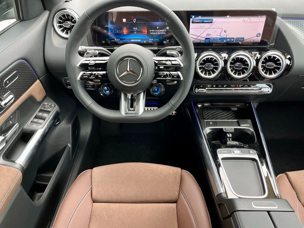 2025Mercedes-BenzGLAGLA 35 AMG
