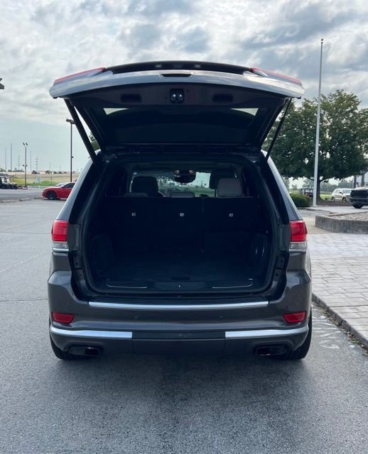 2018 Jeep Grand Cherokee Summit
