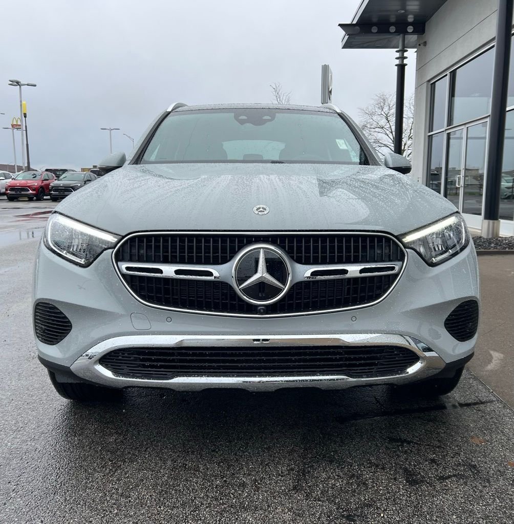 2026Mercedes-BenzGLCGLC 300