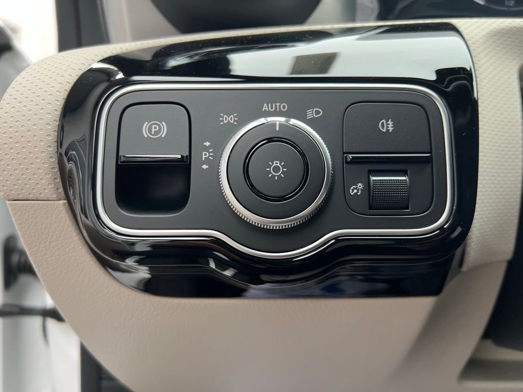2026Mercedes-BenzCLACLA 250