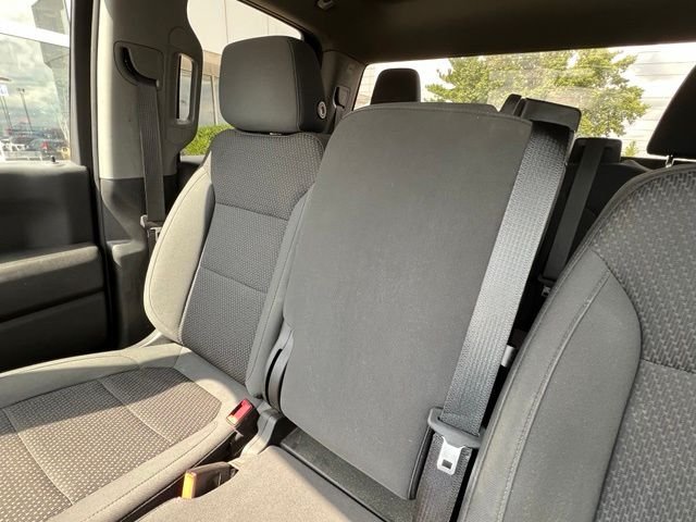 2021ChevroletSilverado 1500Custom