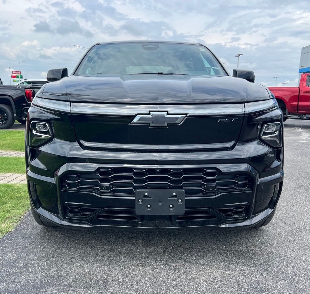 2024ChevroletSilverado EVRST