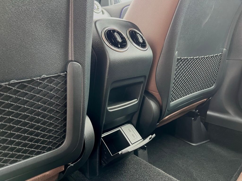 2025Mercedes-BenzGLAGLA 35 AMG