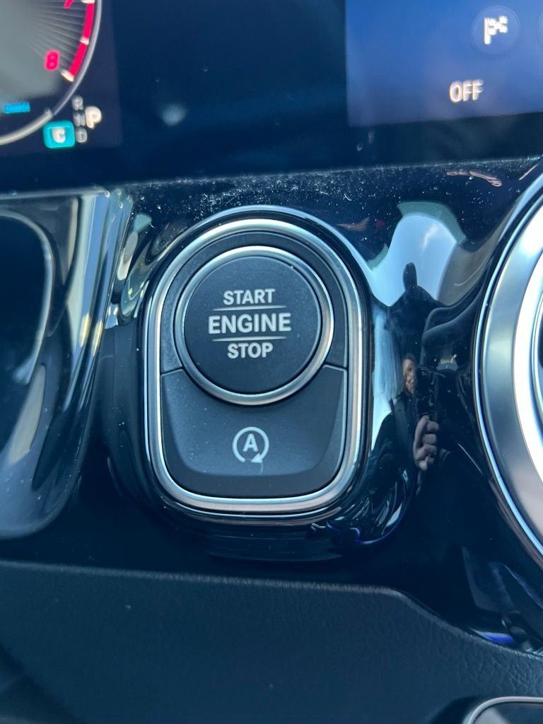 2026Mercedes-BenzGLAGLA 250