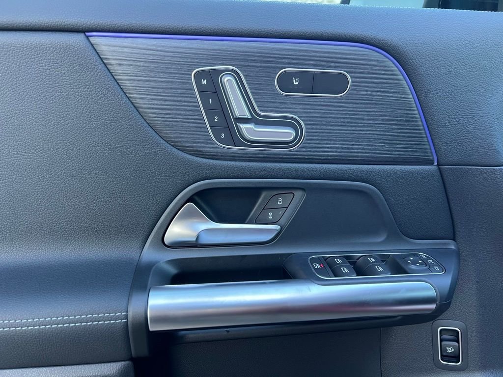2026Mercedes-BenzGLAGLA 250
