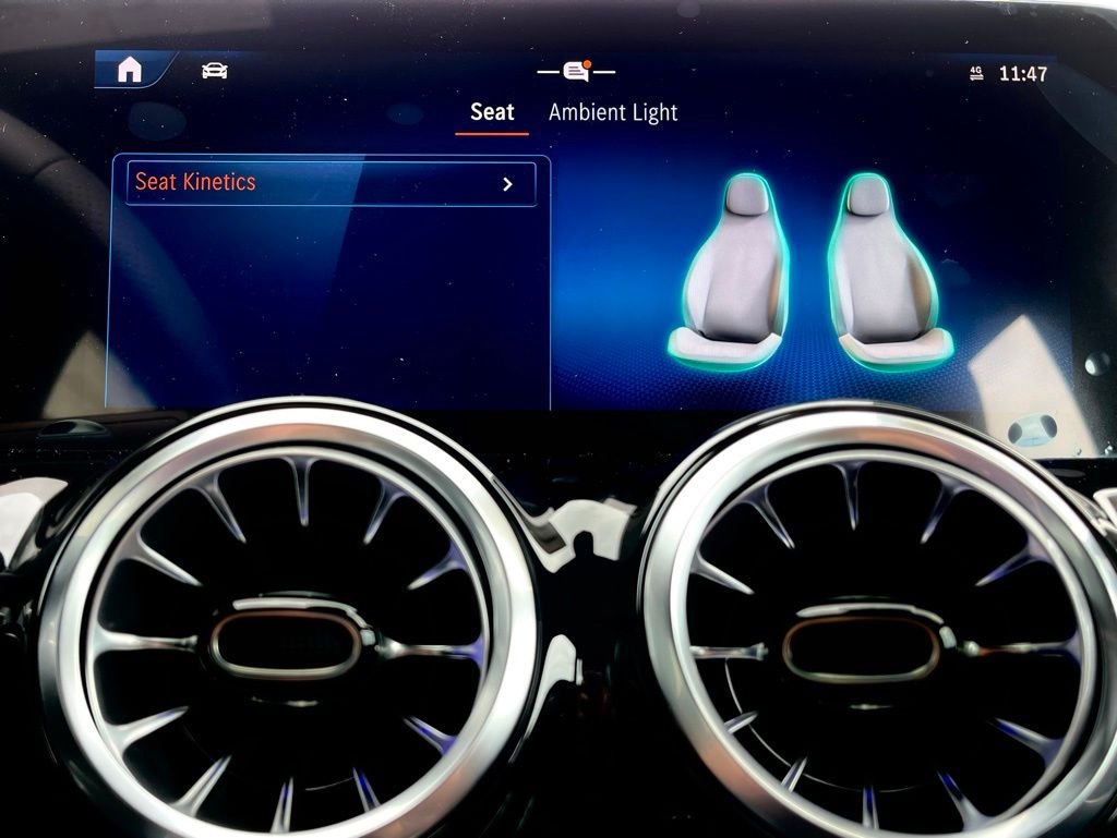 2025Mercedes-BenzGLAGLA 35 AMG