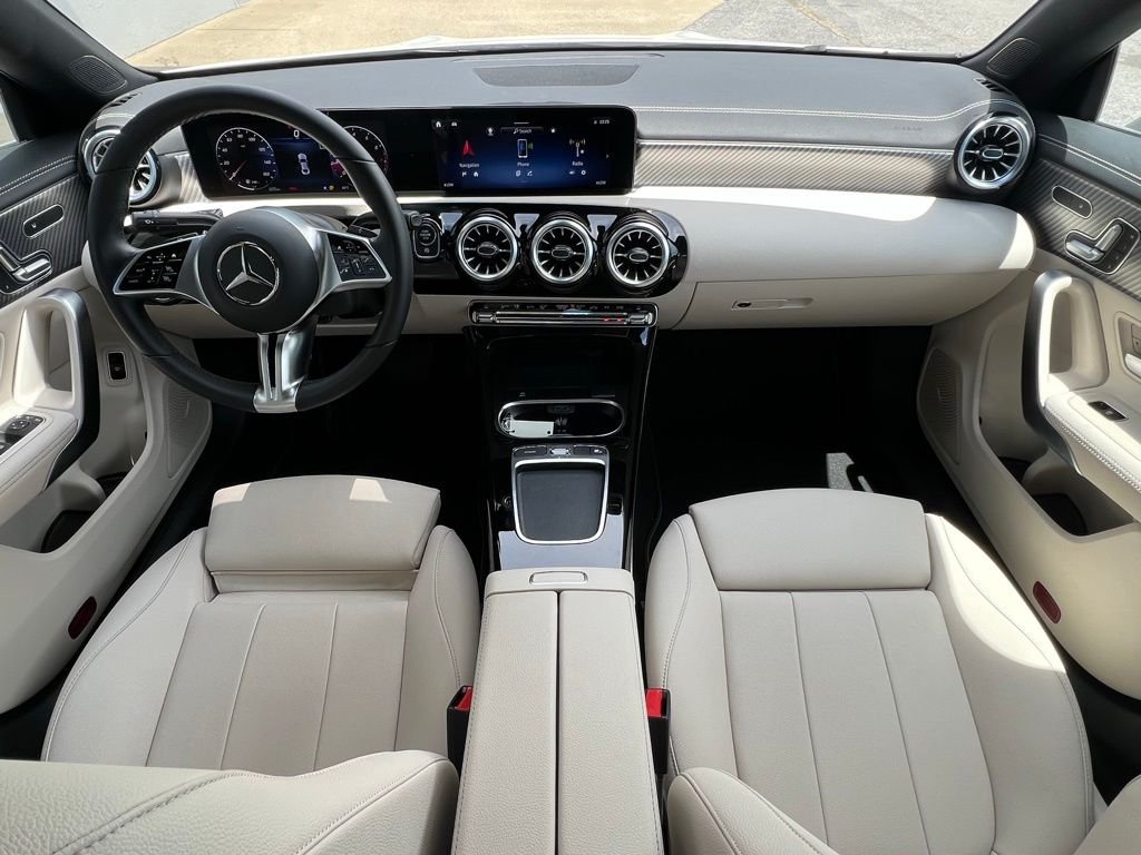 2025Mercedes-BenzCLACLA 250