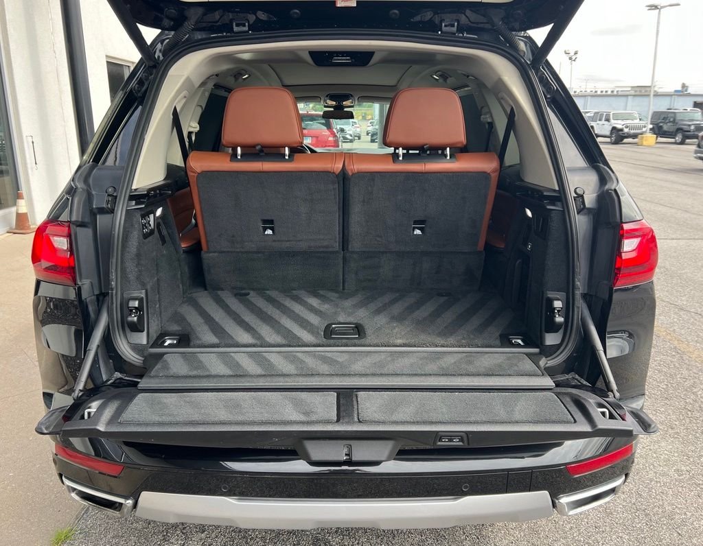 2020BMWX7xDrive40i