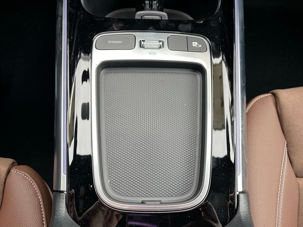2025Mercedes-BenzGLAGLA 35 AMG