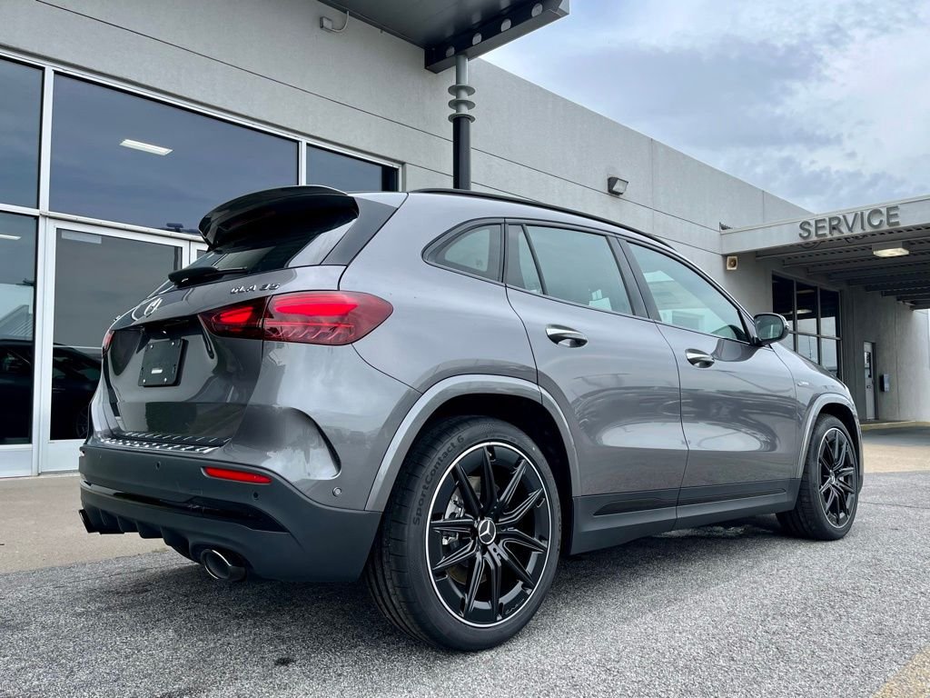 2025Mercedes-BenzGLAGLA 35 AMG