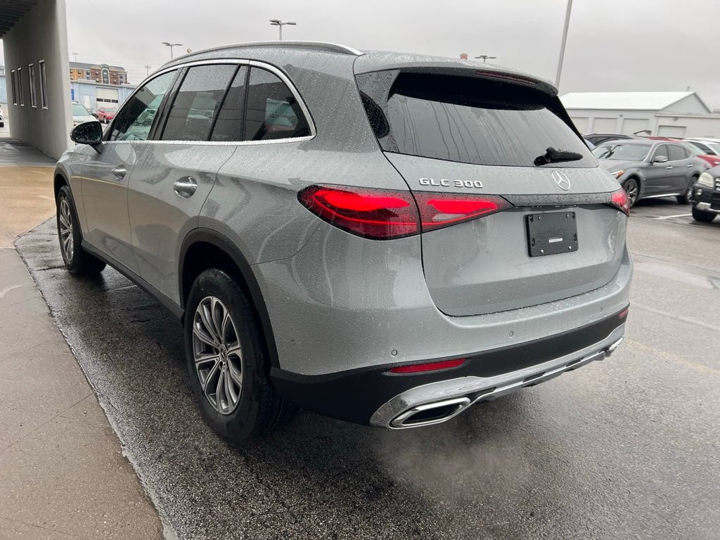 2026Mercedes-BenzGLCGLC 300