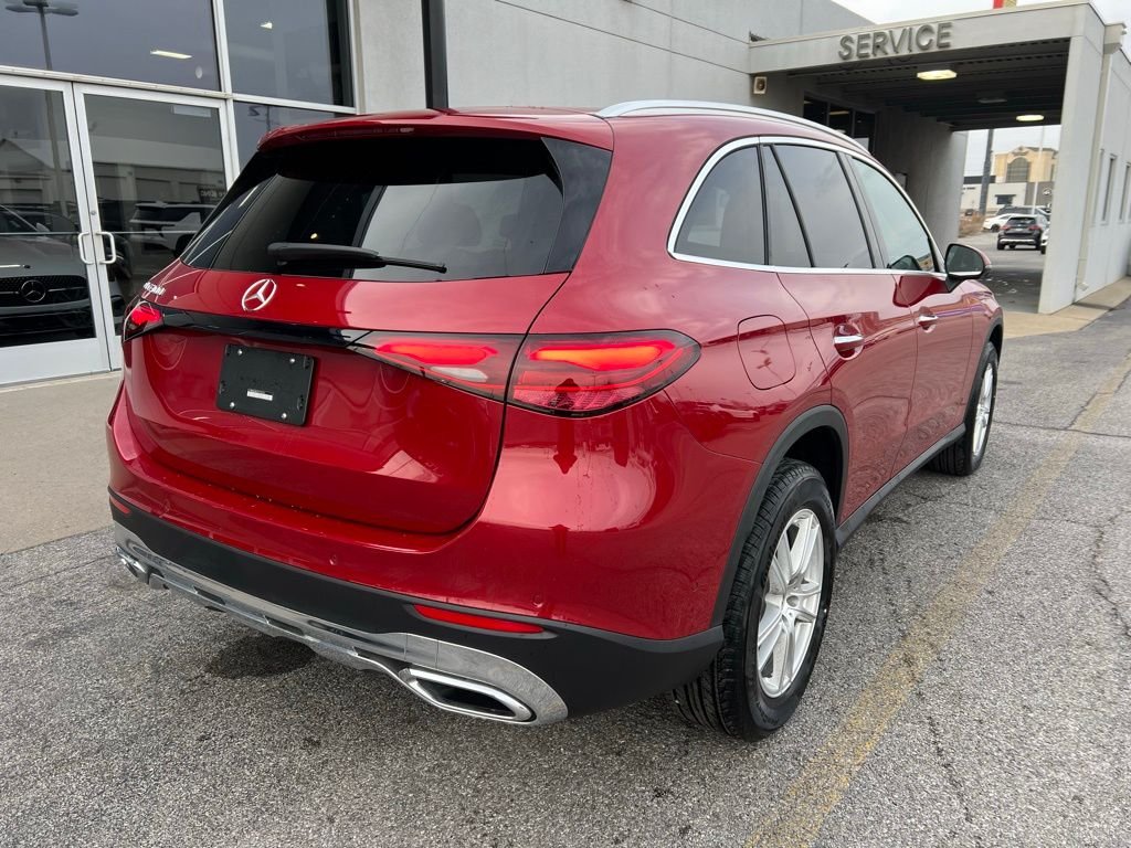 2026Mercedes-BenzGLCGLC 300