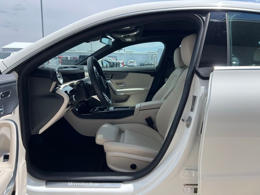 2025Mercedes-BenzCLACLA 250