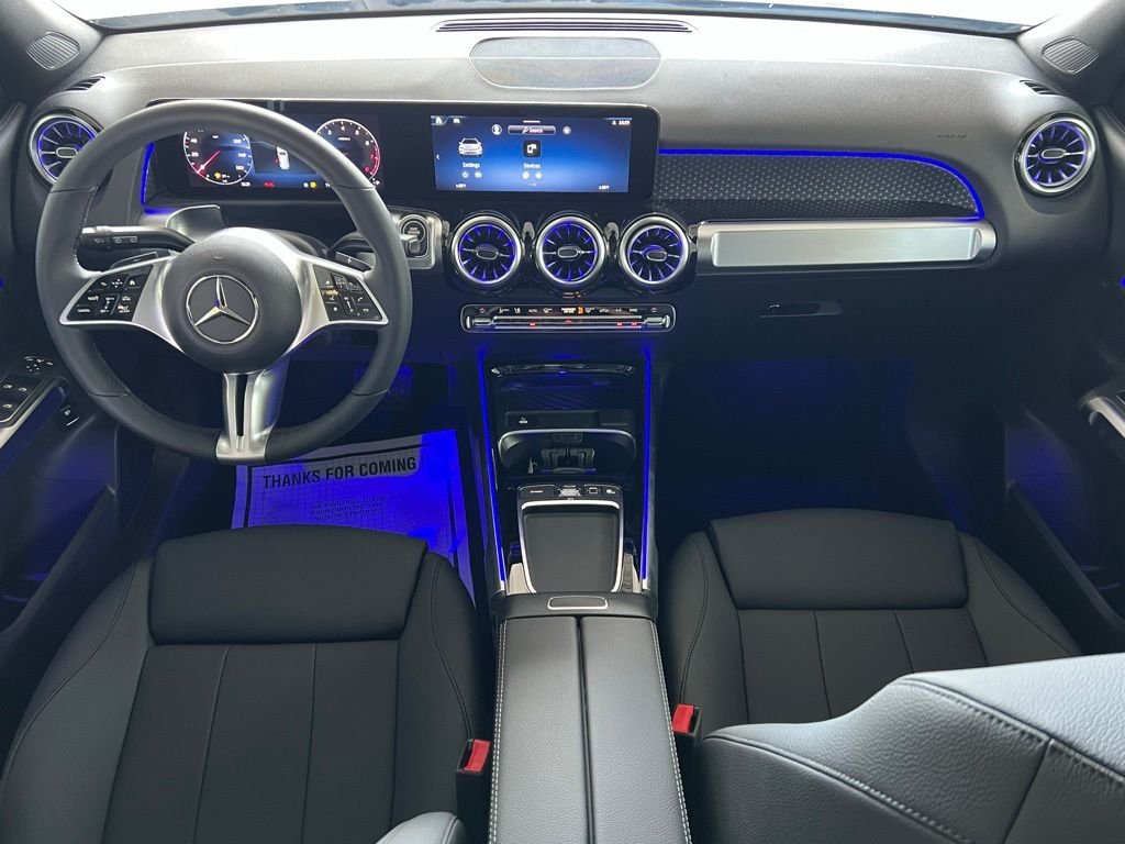 2025Mercedes-BenzGLBGLB 250