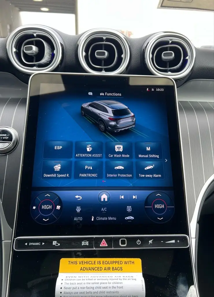 2026Mercedes-BenzGLCGLC 300