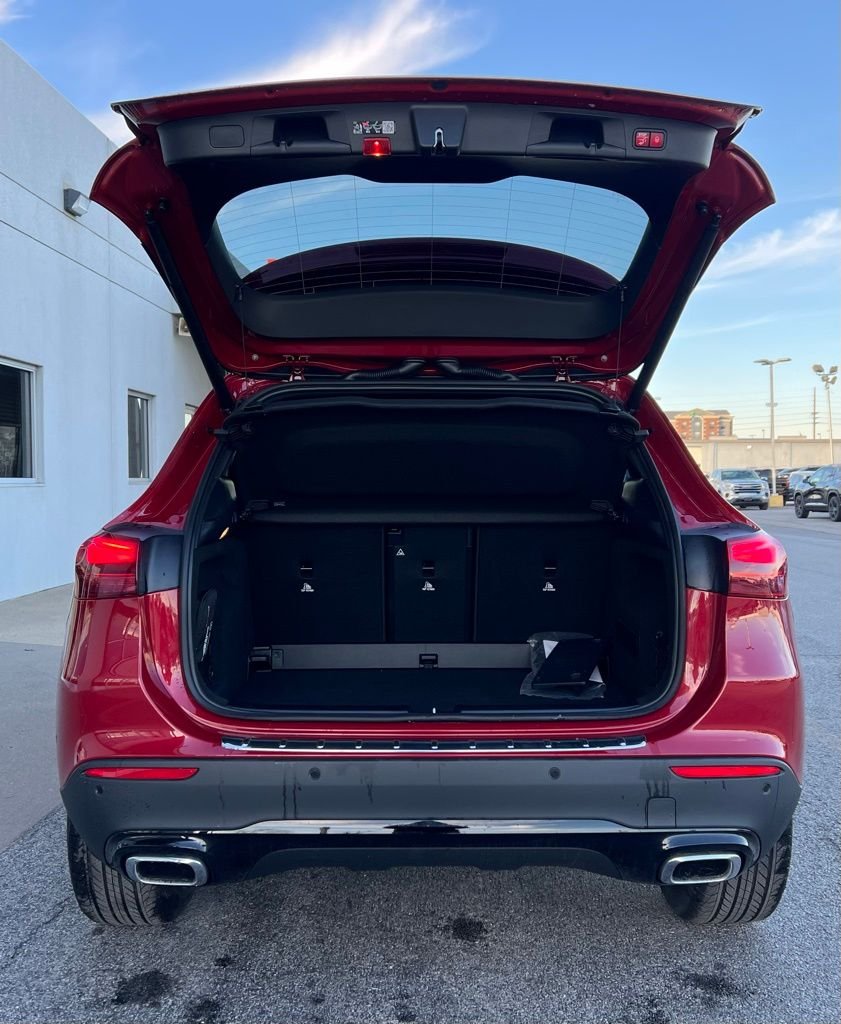 2026Mercedes-BenzGLAGLA 250