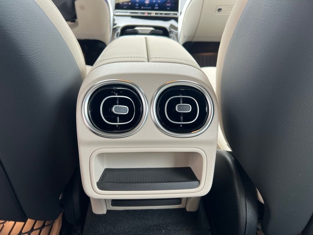 2026Mercedes-BenzC-ClassC 300