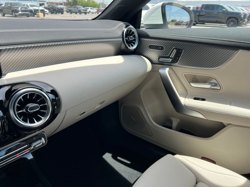 2025Mercedes-BenzCLACLA 250
