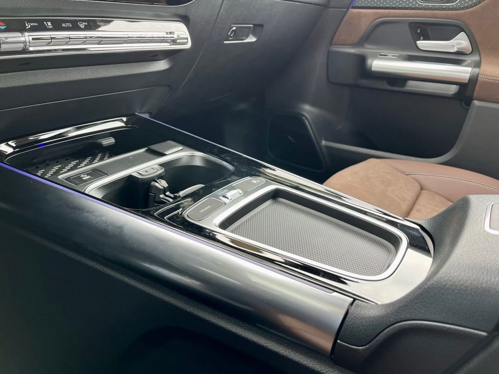 2025Mercedes-BenzGLAGLA 35 AMG