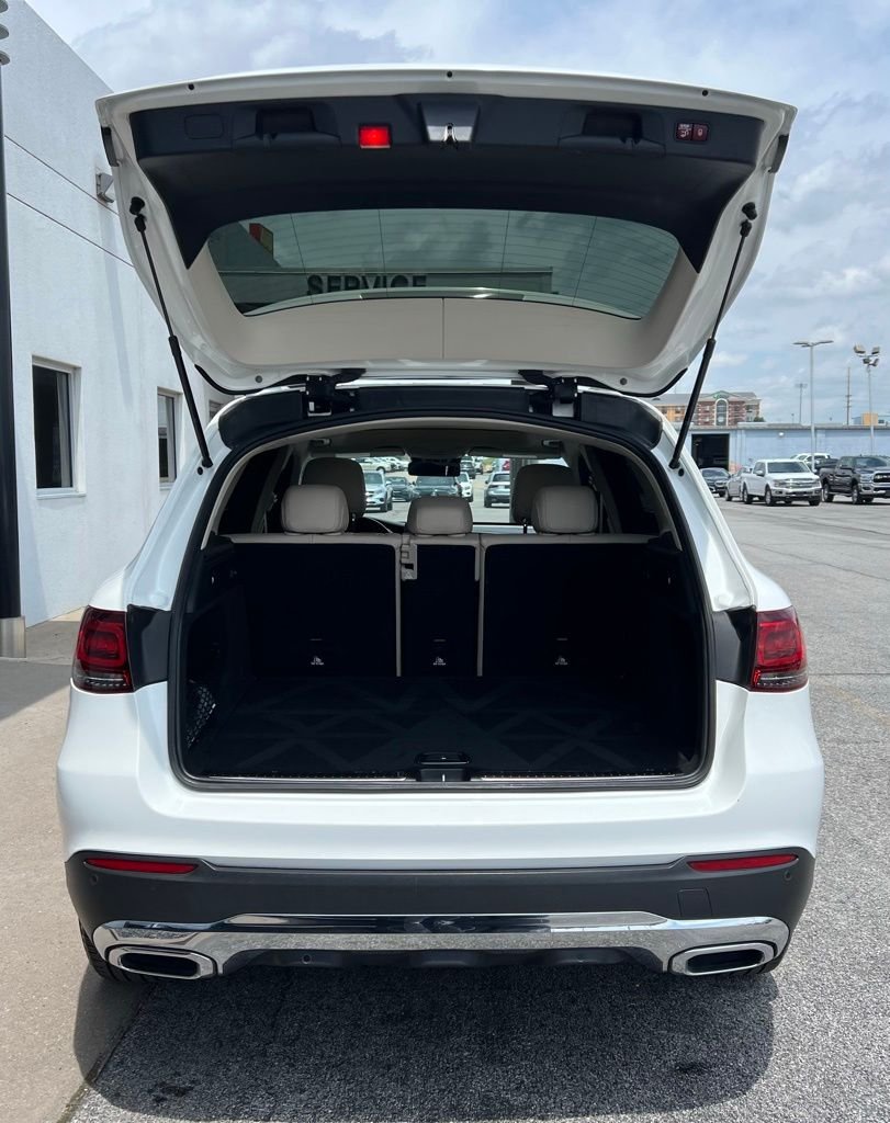 2022Mercedes-BenzGLCGLC 300