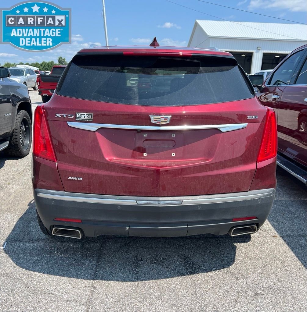 2017 Cadillac XT5 Luxury