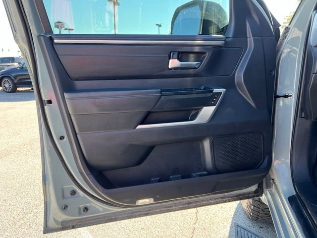 2025 Toyota Tundra Platinum