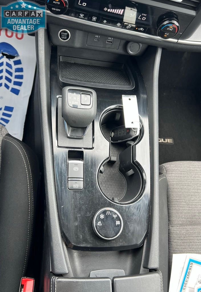 2023 Nissan Rogue SV