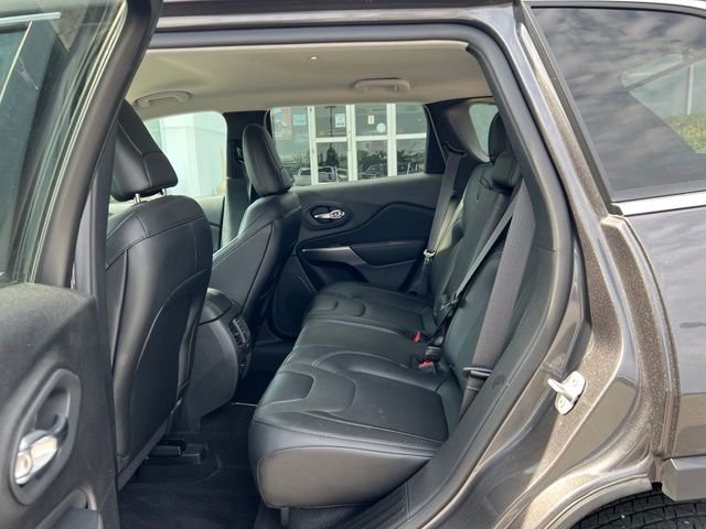 2022 Jeep Cherokee Latitude Lux