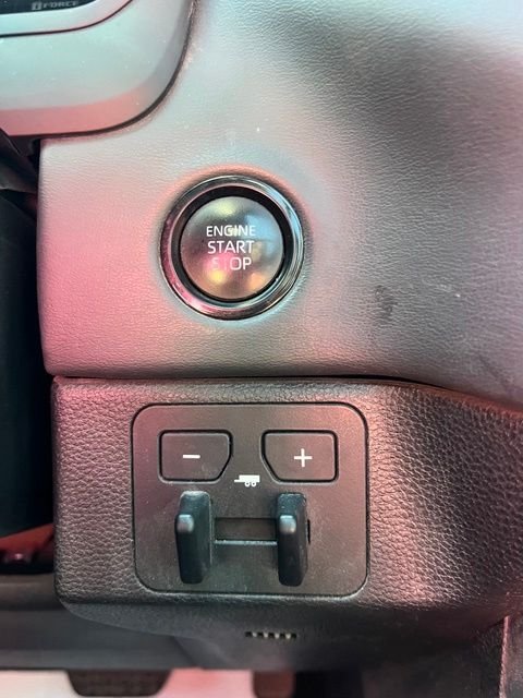 2025 Toyota Tundra Platinum