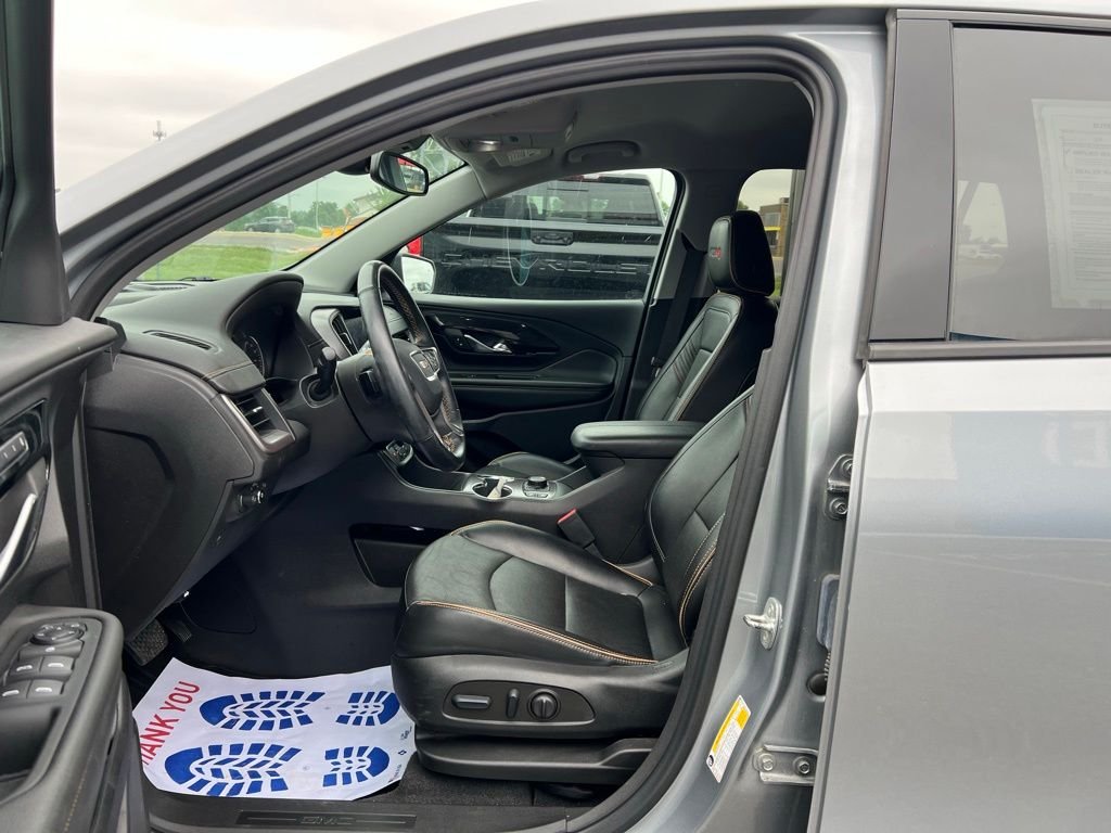 2023 GMC Terrain AT4