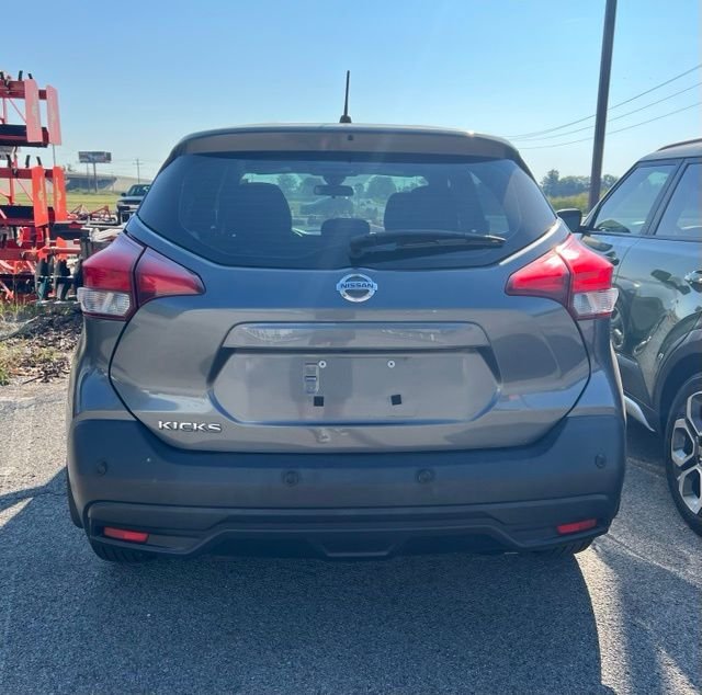 2020 Nissan Kicks S